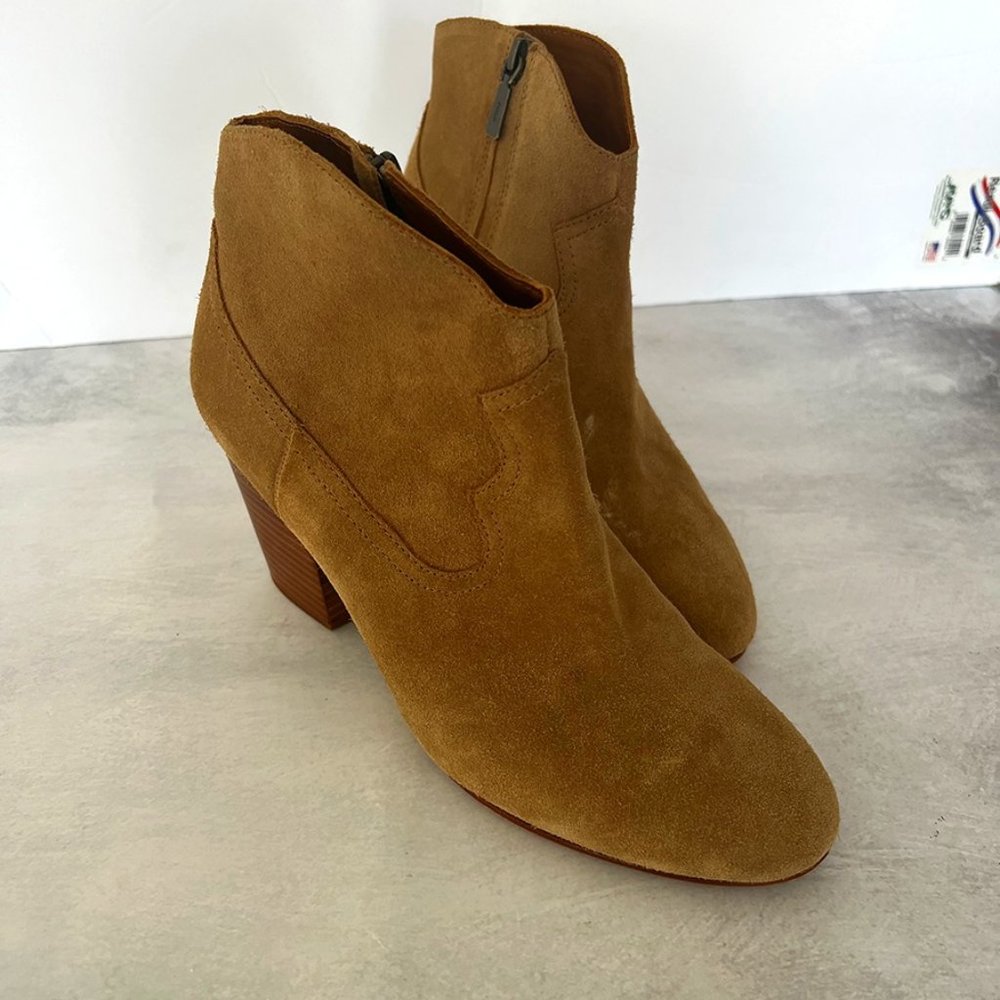 Polo Ralph Lauren Camel Boots